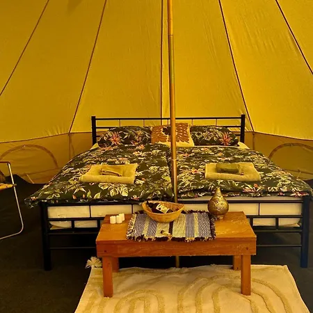 Glamping Hive By Stream Luxusní stan *