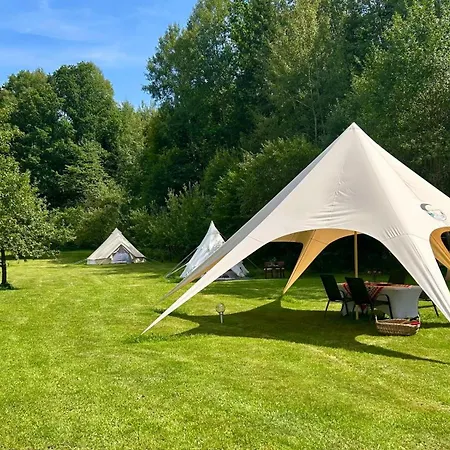 Glamping Hive By Stream Viska (Plzen-South)