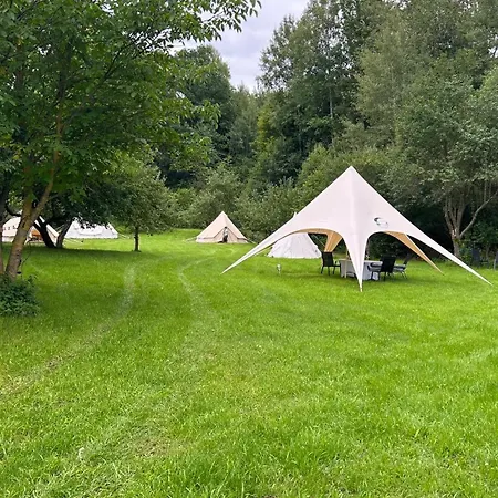 Glamping Hive By Stream