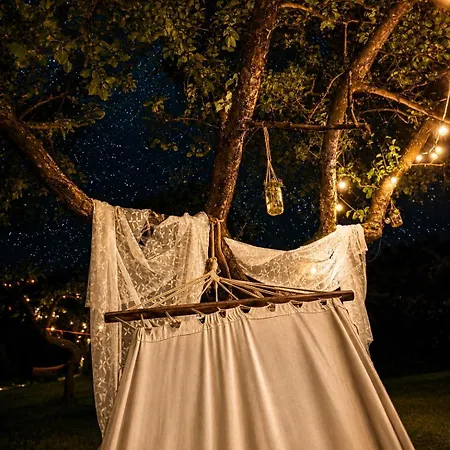 Glamping Hive By Stream Luxusní stan
