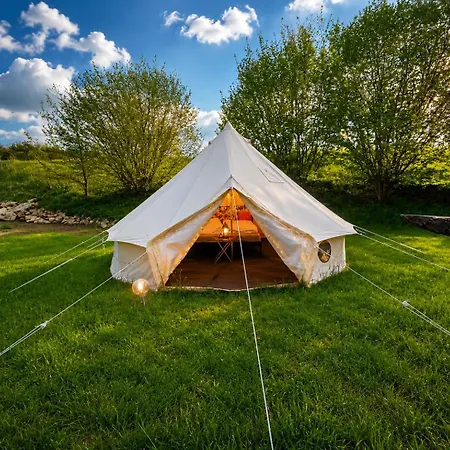 Luxusní stan Glamping Hive By Stream *