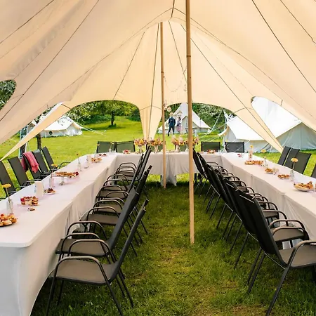 Glamping Hive By Stream Viska (Plzen-South)