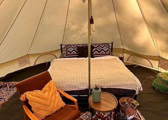 Οργανωμένο κάμπινγκ Glamping Hive By Stream *