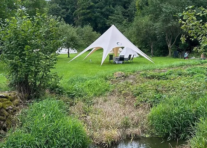 Οργανωμένο κάμπινγκ Glamping Hive By Stream *