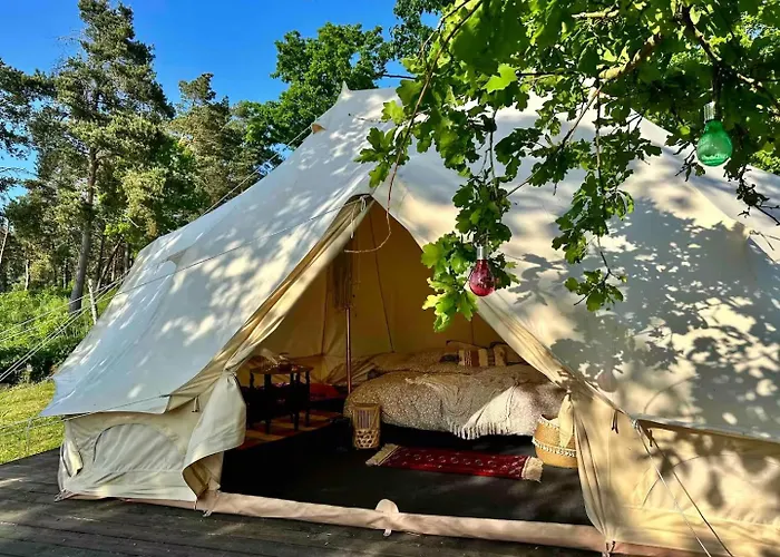 Glamping Hive By Stream * Viska (Plzen-South)